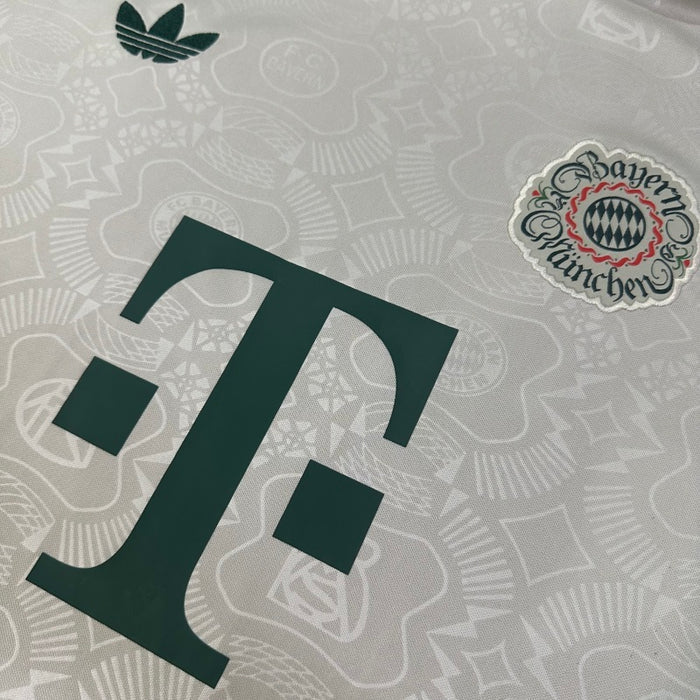 Bayern Munich Oktoberfest Player Jersey 2025/26