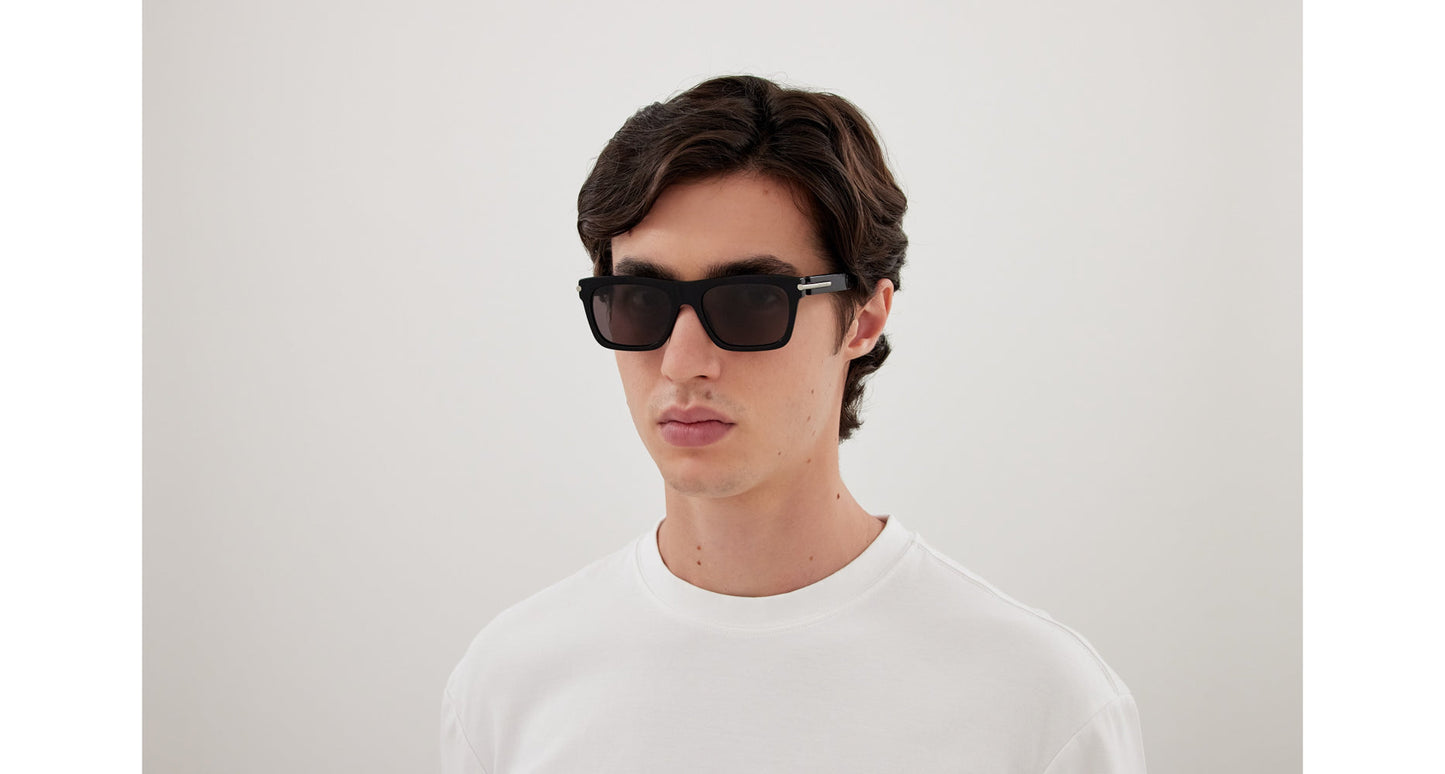 Alexander Mcqueen AM0495S