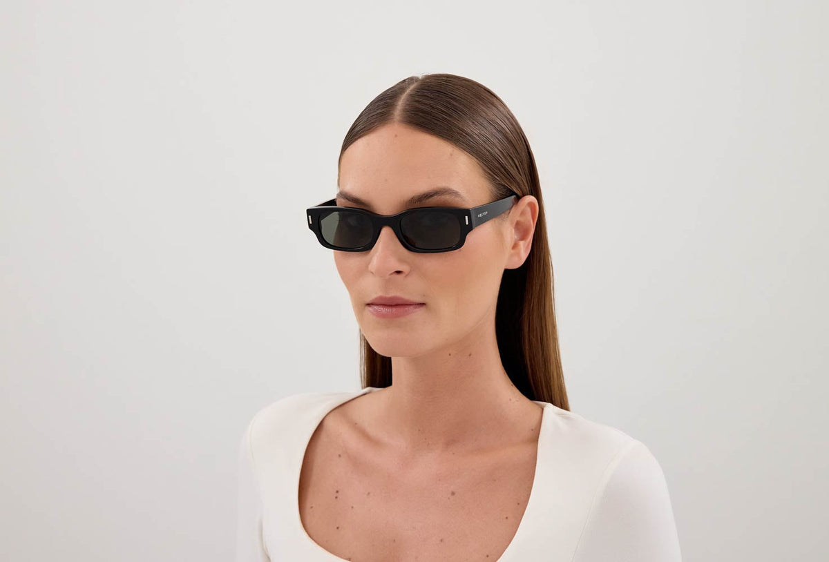 Alexander Mcqueen AM0549S